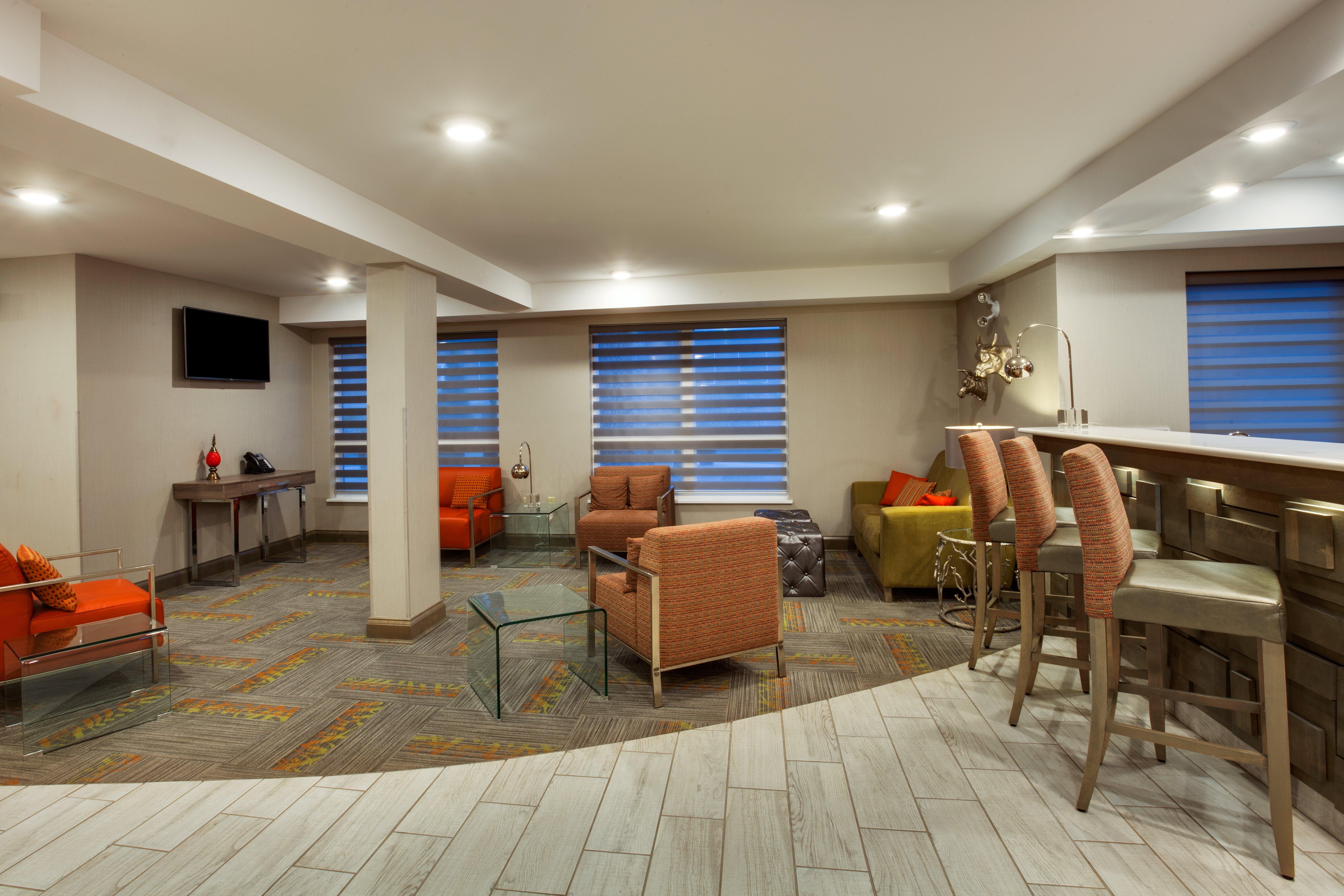 Holiday Inn Express Hotel & Suites Uptown Fredericton By Ihg Экстерьер фото