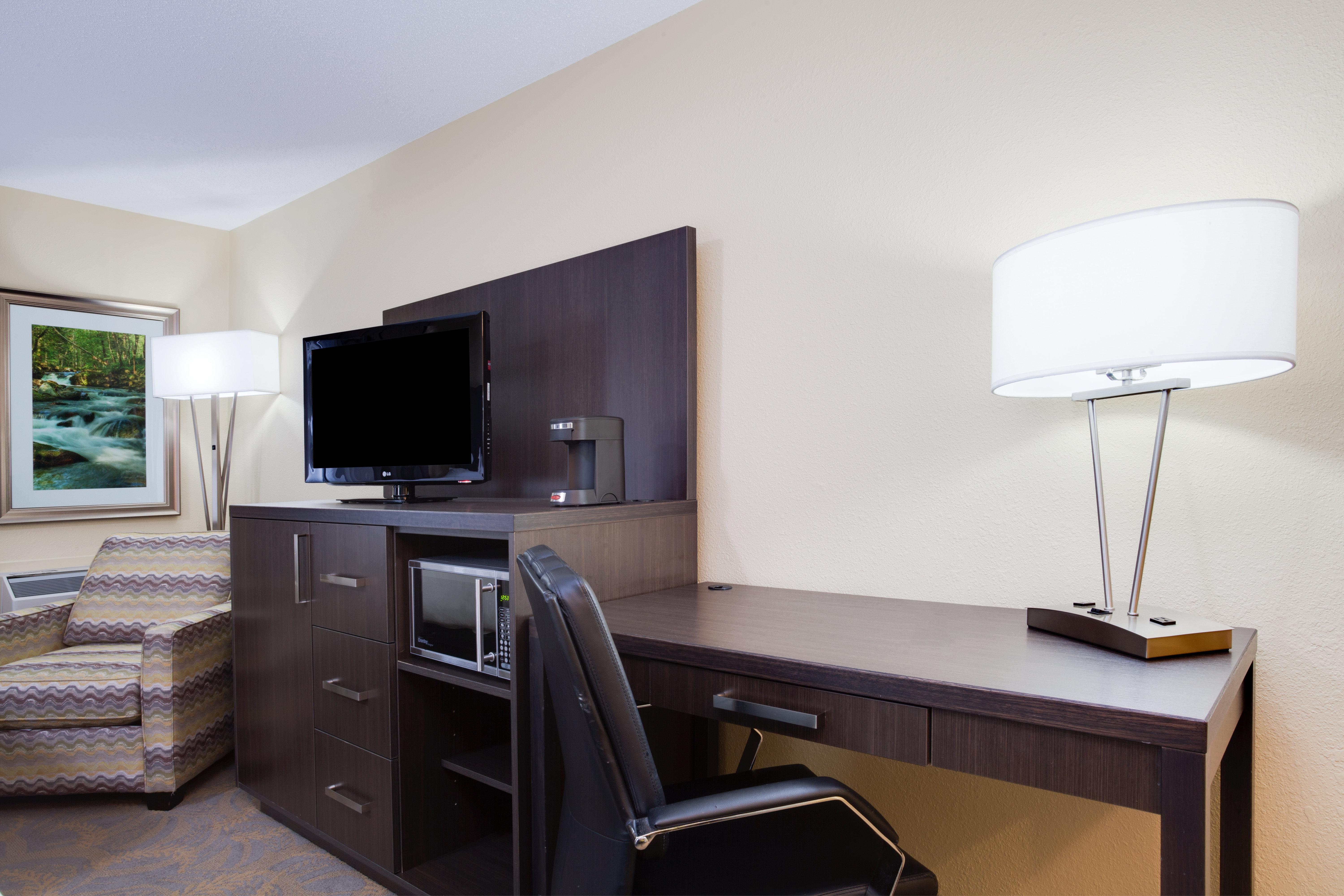 Holiday Inn Express Hotel & Suites Uptown Fredericton By Ihg Экстерьер фото