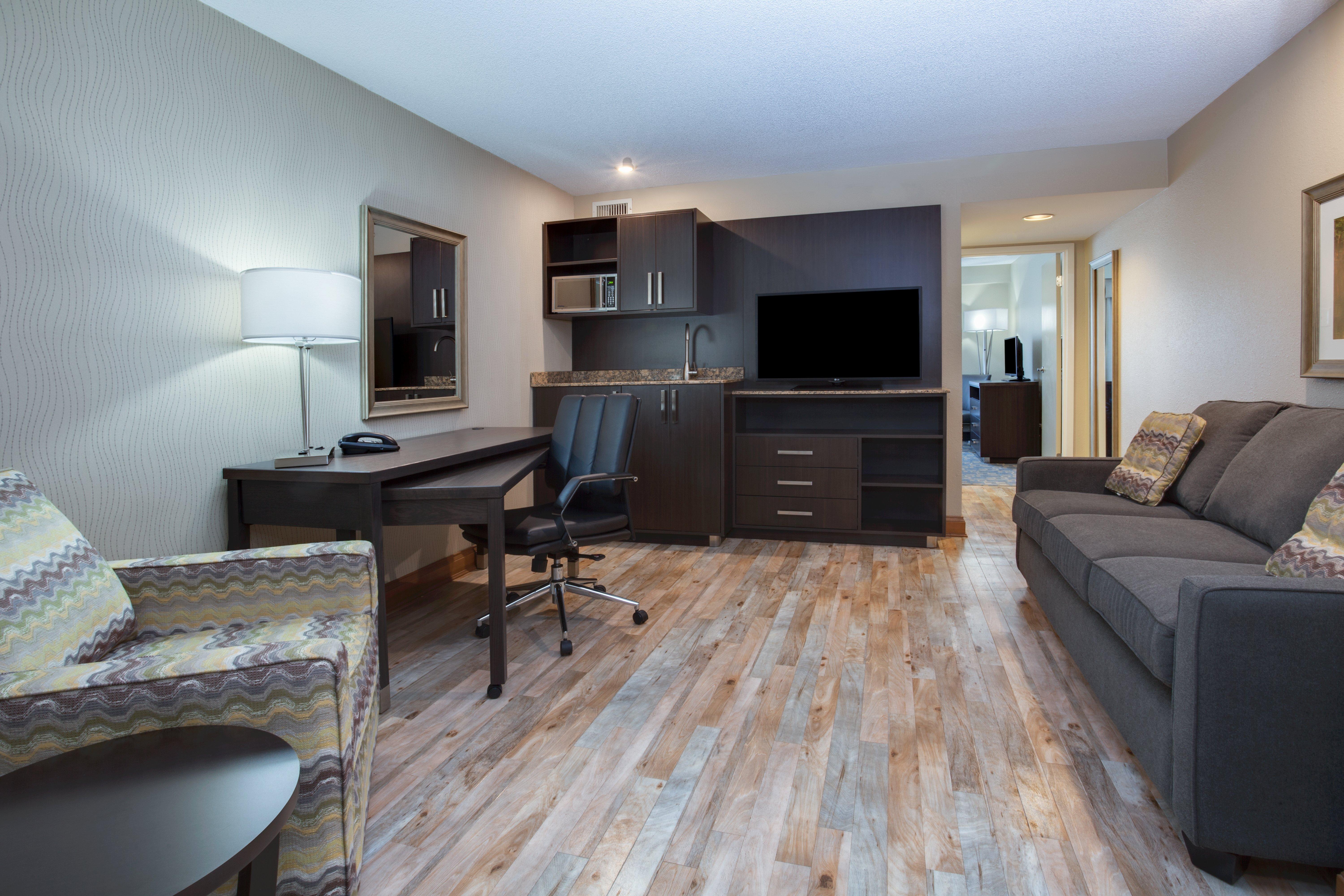 Holiday Inn Express Hotel & Suites Uptown Fredericton By Ihg Экстерьер фото