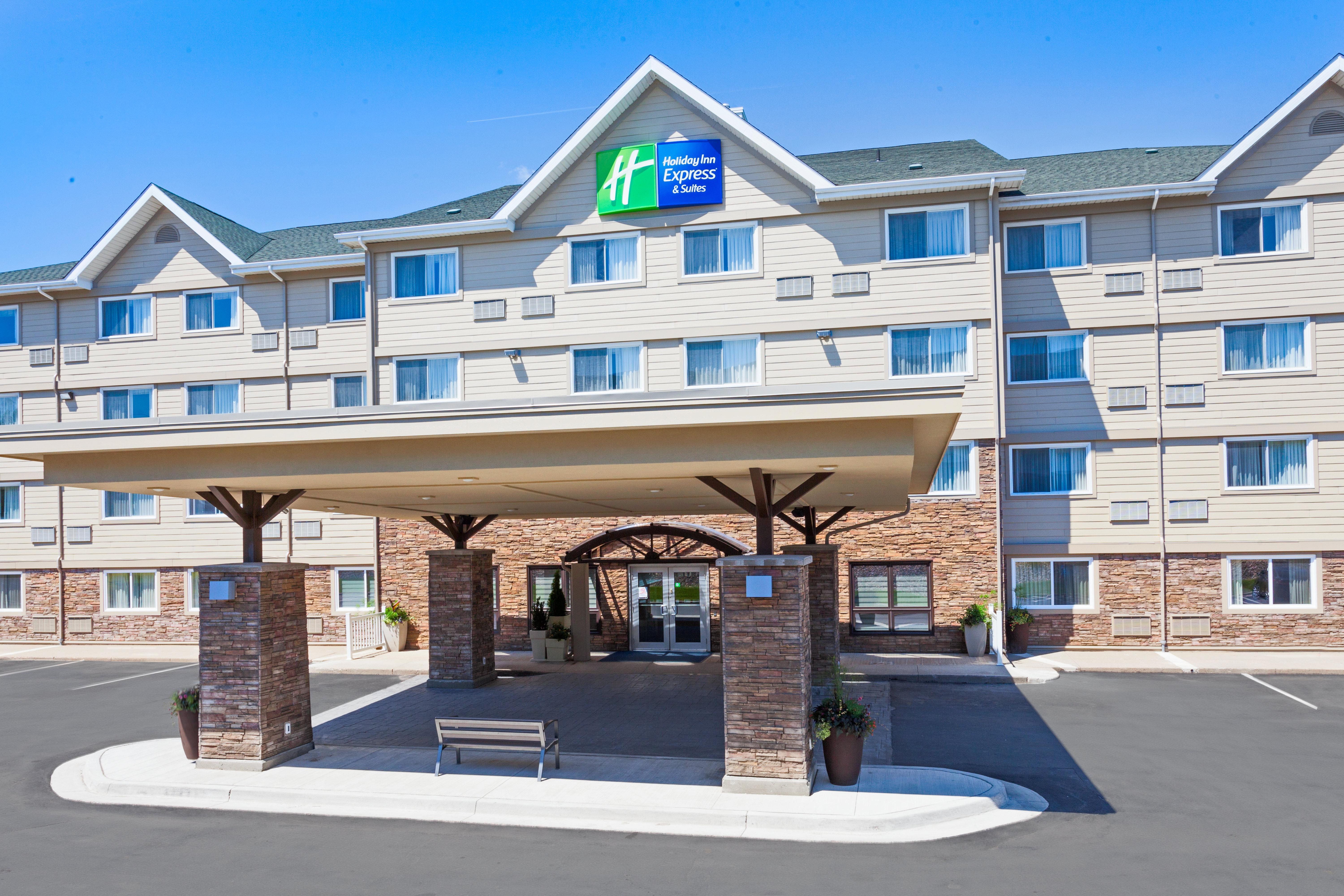 Holiday Inn Express Hotel & Suites Uptown Fredericton By Ihg Экстерьер фото